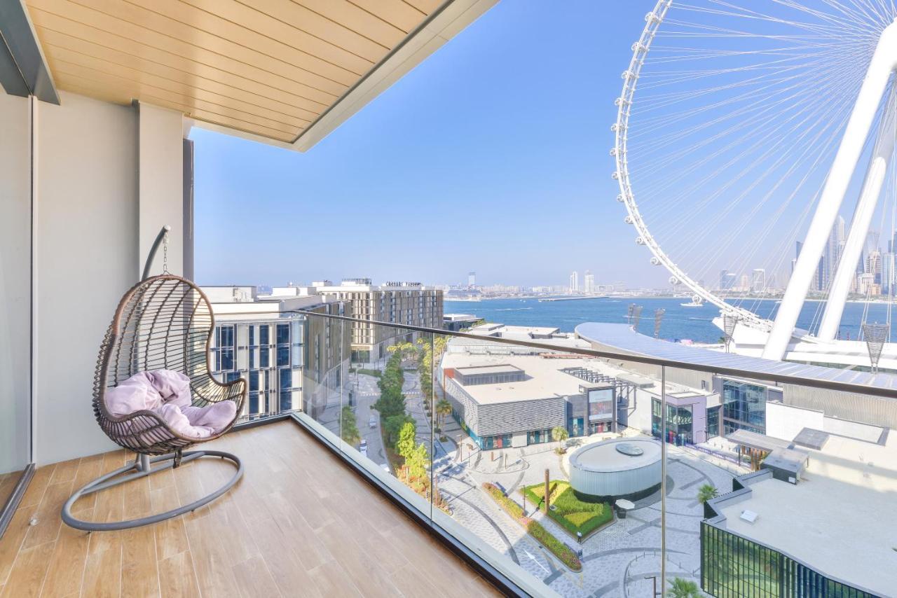 דובאי Luxury 2 Bedroom Beachfront Apt W Stunning Sea View מראה חיצוני תמונה